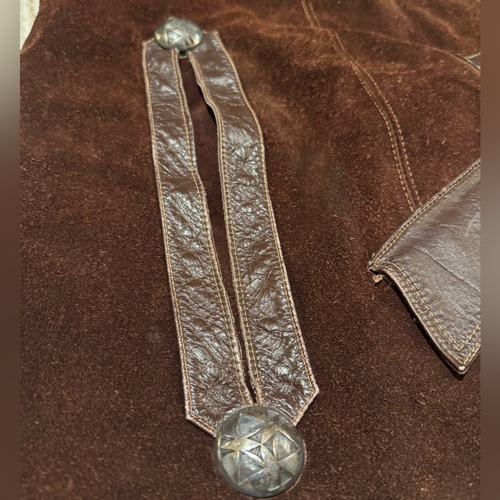 ✨ Vintage Suede MOD Era Cape Poncho – 1960s/1970s ✨ - Picture 4 of 12